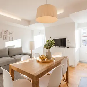 Flh Chiado Sunny Appartamento